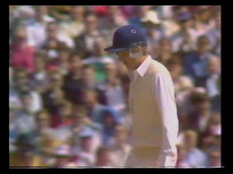 ENGLAND v AUSTRALIA 6th TEST MATCH DAY 4 THE OVAL AUGUST 28 1989 DAVID GOWER GLADSTONE SMALL