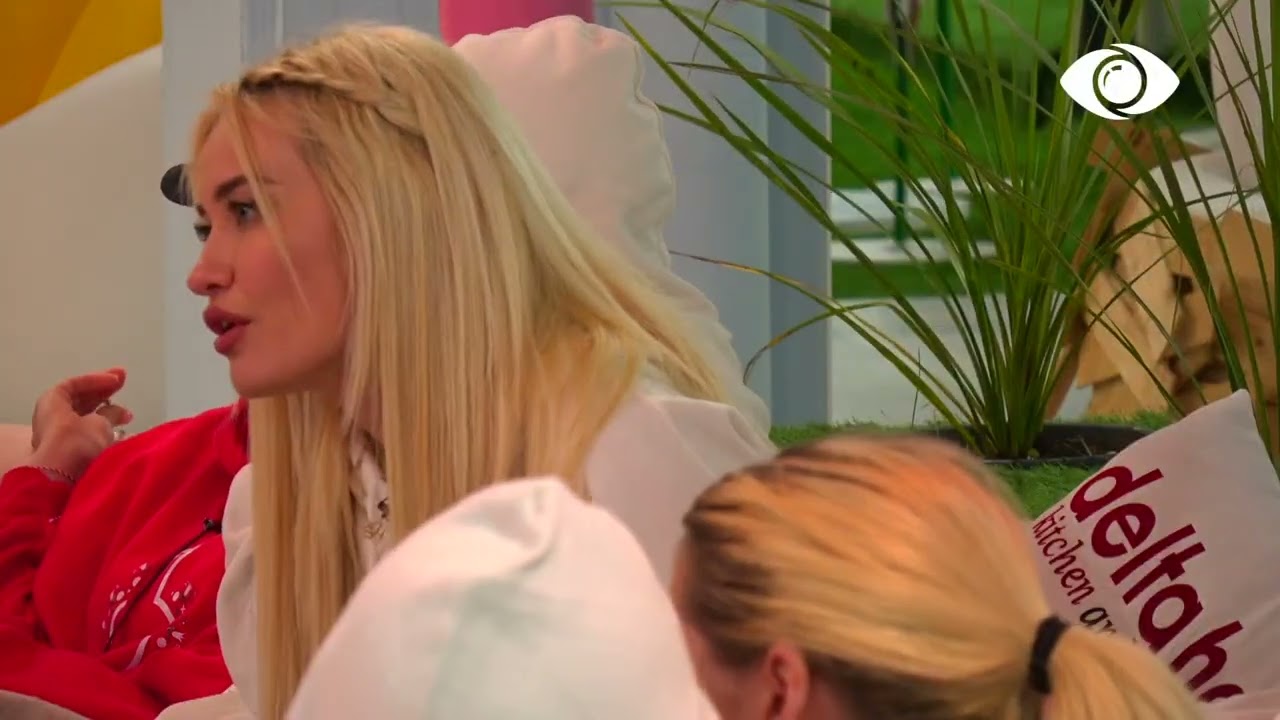 Sqarimi Dea-Olta: Njdej një lloj afrimi dhe largimi me ty!