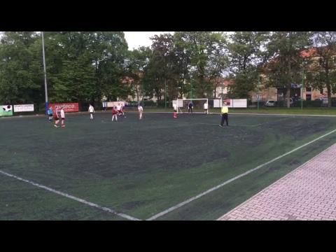 12.05 Olimpia Sępolno (białe) - Old Boys (bordowe)