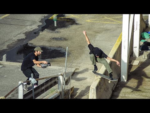 Place Presents: HANDYCAPS_2