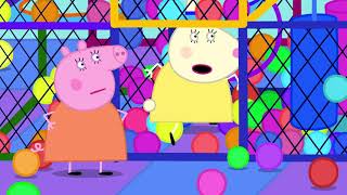 Mummy Pig goes to Soft Play 🐷🔵 @Peppa Pig - Official Channel
