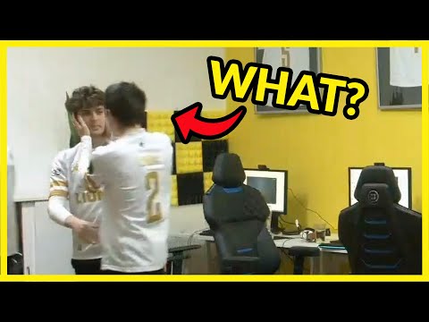 Elyoya kissing Carzzy on the lips