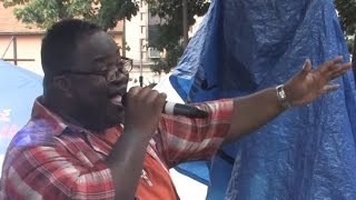 The AMAZING (Gospel) HOUSE Singer Kenny Bobien @ Lincoln Park 2012