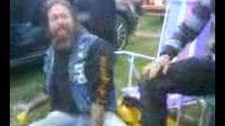 gubbadrunk singin' shovel with kaross