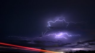 preview picture of video 'Incredible Lightning! - Central City, NE May 7th, 2005'