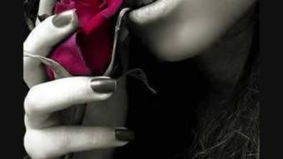 Download lagu Hasrat Hai Tujhe Samne Betha Khabhi Dekhon! mp3