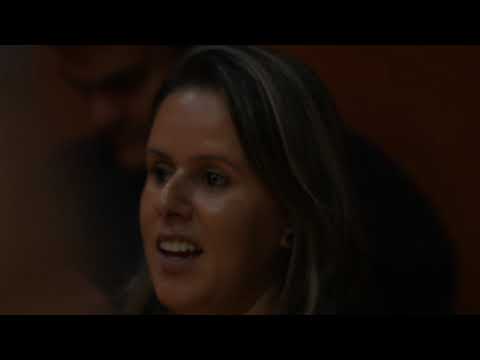 Um Beijo Então Sorri video