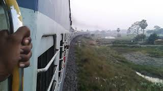 preview picture of video 'A beautiful curve of Indian Railway'