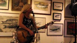 Nilla Nielsen - The UFO Song (the Guinea Pig Song) (140129, Helsingborg)