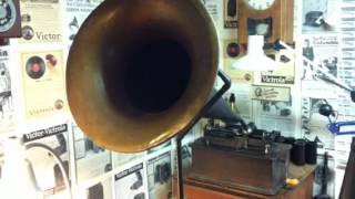 1926 Earl Baker Cylinder &#39;Sobbin&#39; Blues&#39; / Glenn Miller, Benny Goodman