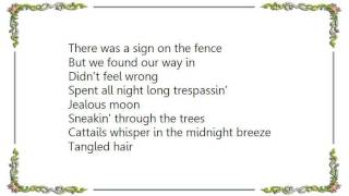 Jimmy Wayne - Trespassin&#39; Lyrics