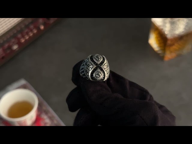 خاتم رجالي فضة استرليني مزين بنقوش فخمة