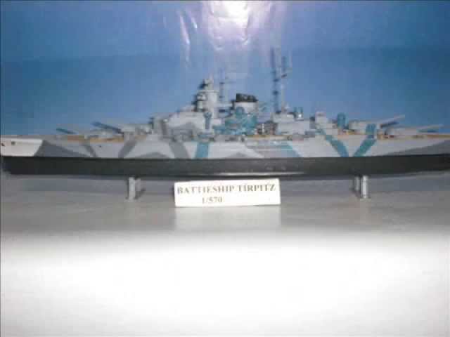 Vídeo relacionado con deAO Unidad de Defensa Maqueta Portaaviones, con Submarino, Portaaviones, Acorazados y Aviones de Combate, 19 Piezas Coleccionables de Las Fuerzas Armadas, Juego Regalo para Niños (Edición Clásica)