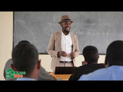 KCSE TIPS.   Powerful motivation  Hamza Hassan Speaking to Nabeel Form 4 Candidates