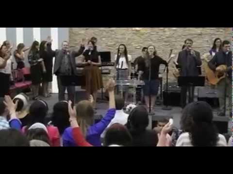 Cand ma aflu in prezenta ta Lauda si inchinare la Betel Coslada