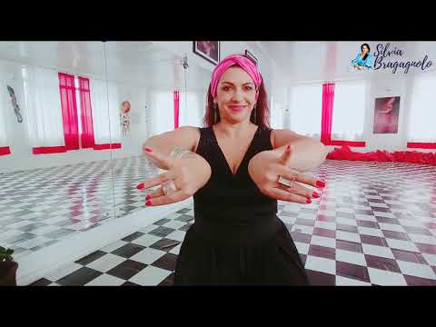 Erros de floreios que desarmonizam a dança cigana por Silvia Bragagnolo.