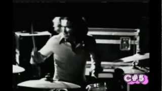 Kara Dioguardi&#39;s vocal range:B4-F#5 (belting)