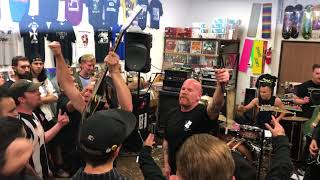 Strife - Lift - Live at Programme Skate & Sound In Fullerton, CA on December 7, 2017