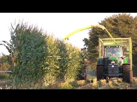 Claas Jaguar 860 Häckselt Mais mit einem John Deere 6820 als Abfahrer (Sound!!!)