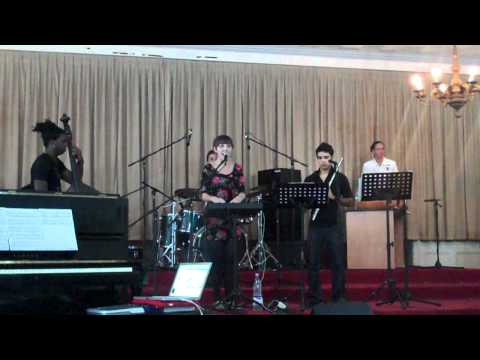 Julia Easterlin's "Go Straight Away"