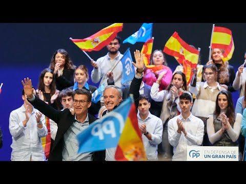 Alberto Núñez Feijóo y Jorge Azcón intervienen en un acto 'En defensa de un gran país'.