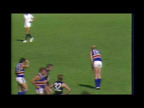 Beasley mark and goal 1985 round 1 - Footscray vs Carlton