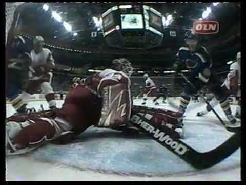 Petr Cajanek Scores on Manny Legace: March 27, 2006