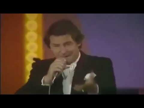 YO NO ME PUEDO ARREPENTIR DE AMARTE TANTO - JUAN ERASMO MOCHI (live)