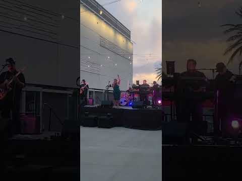 "Bye Bye Baby" by Mary Wells (ELVIA CADENA & The GEMS) LIVE @TOYOTA ARENA ONTARIO CA 2023