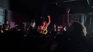 Bratmobile &quot;Cool Schmool&quot;