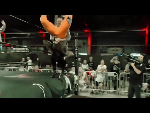 What does the opportunity to become FIP World Heavyweight Champion mean to August Artois?