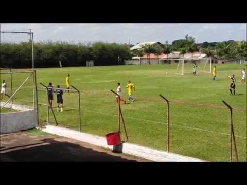 Portuguesa Londrinense 1 x 0 Junior Team - 1º tempo - 4/11/2016