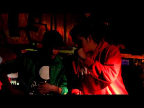 Final batalla de freestyle Blazing fire (madrid 2012)  TAY MC VS MJA.