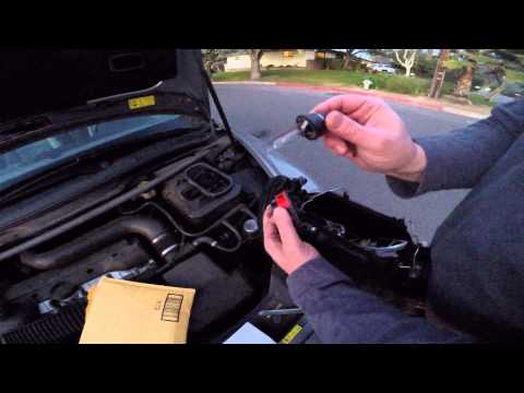 DIY Install a xenon headlight on 2007 Volvo C70