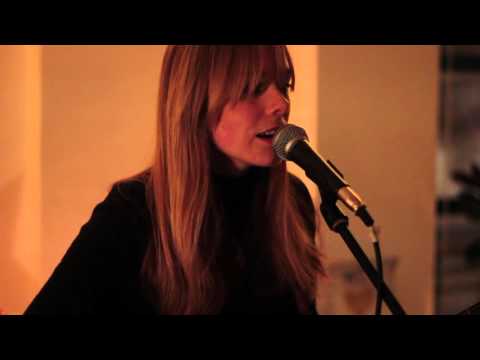 Lucy Kitt - Eagle - Sitting Room Sessions 28/11/15