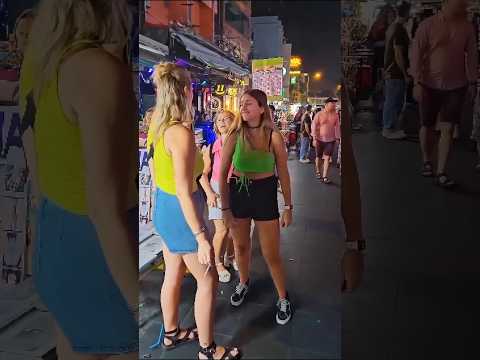 Mumbai Me Russian Bajar 🤩 #shorts #russian #mumbai #minivlog