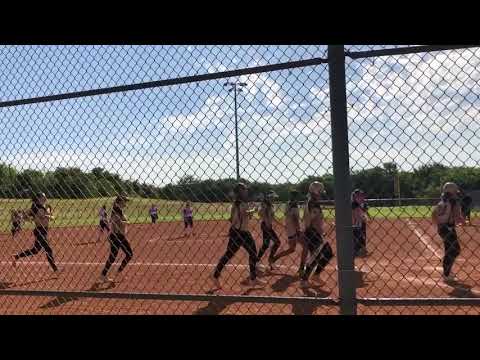 Ronni's 3 home run weekend