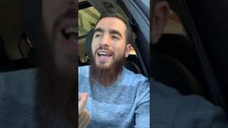 صورة رغم أنفه