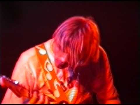 Nirvana live 10/25/90 - Leeds Polytechnic, Leeds, UK MASTER Upgrade