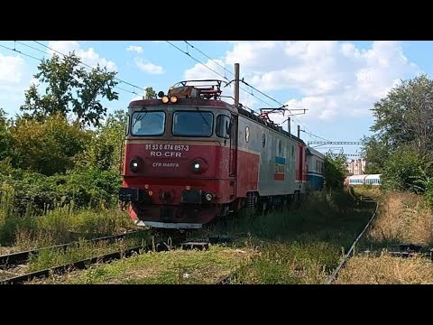 ED 057 A depoului Pascani ajungând de la constanta ferry boat-cristesti  jijia cu vagoane de marfă