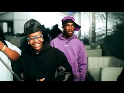 Royal MusiQ, 2woBunnies & DJy Biza - Khuphuka Madafaka (Official Audio)