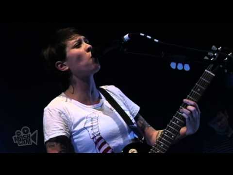 Tegan and Sara - Hop A Plane / Superstar | Live in Sydney