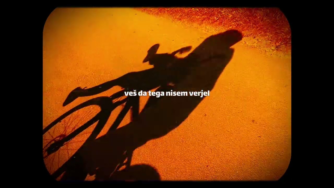 Cherry Flavoured - Daj me poglej