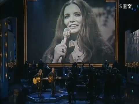 Tribute Medley to Johnny Cash – CMA Awards 2003