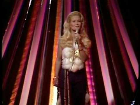 Lynn Anderson - Right Time of the Night