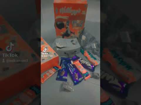 chocolate🍫🍫🍫🍬🍬🍭🍭