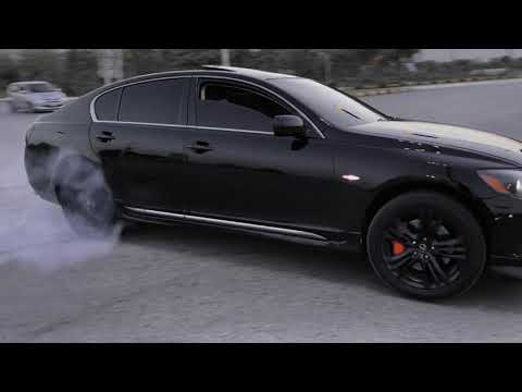 Lexus GS450h Donuts