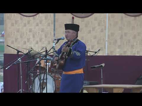 Монгун-оол Ондар – Заслуженный артист РФ, Народный хоомейжи РТ.