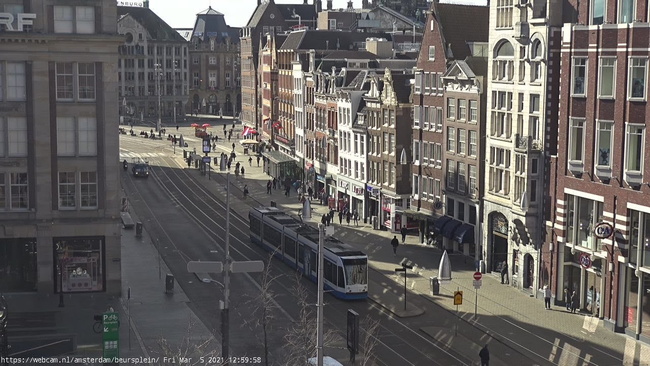 Live webcam view of Beursplein & Beurs van Berlage View