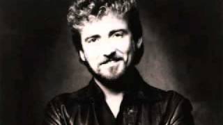 KEITH WHITLEY- &quot;I&#39;M NOT EASY TO FORGET&quot;